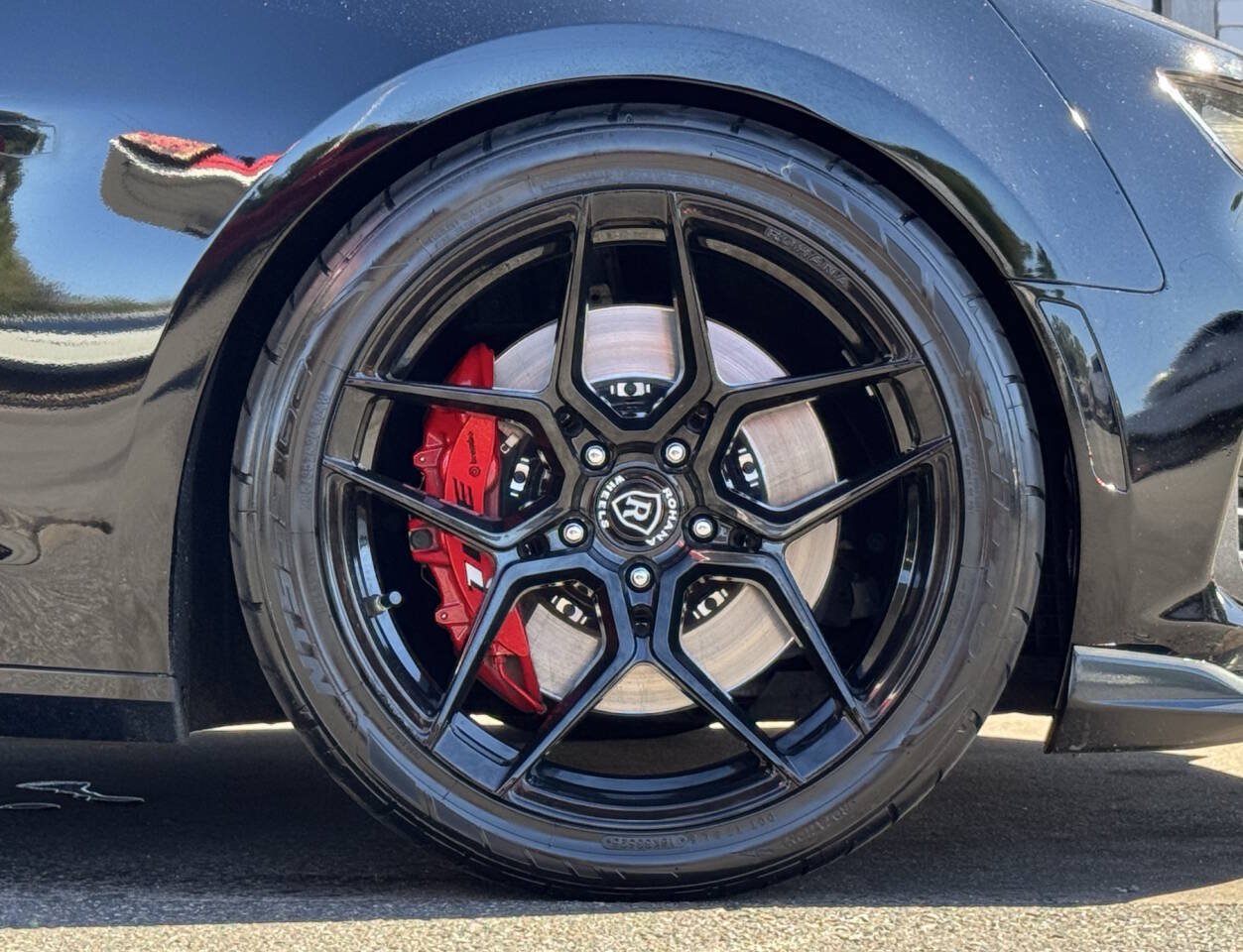 Used 2020 Chevrolet Camaro SS RWD image 8