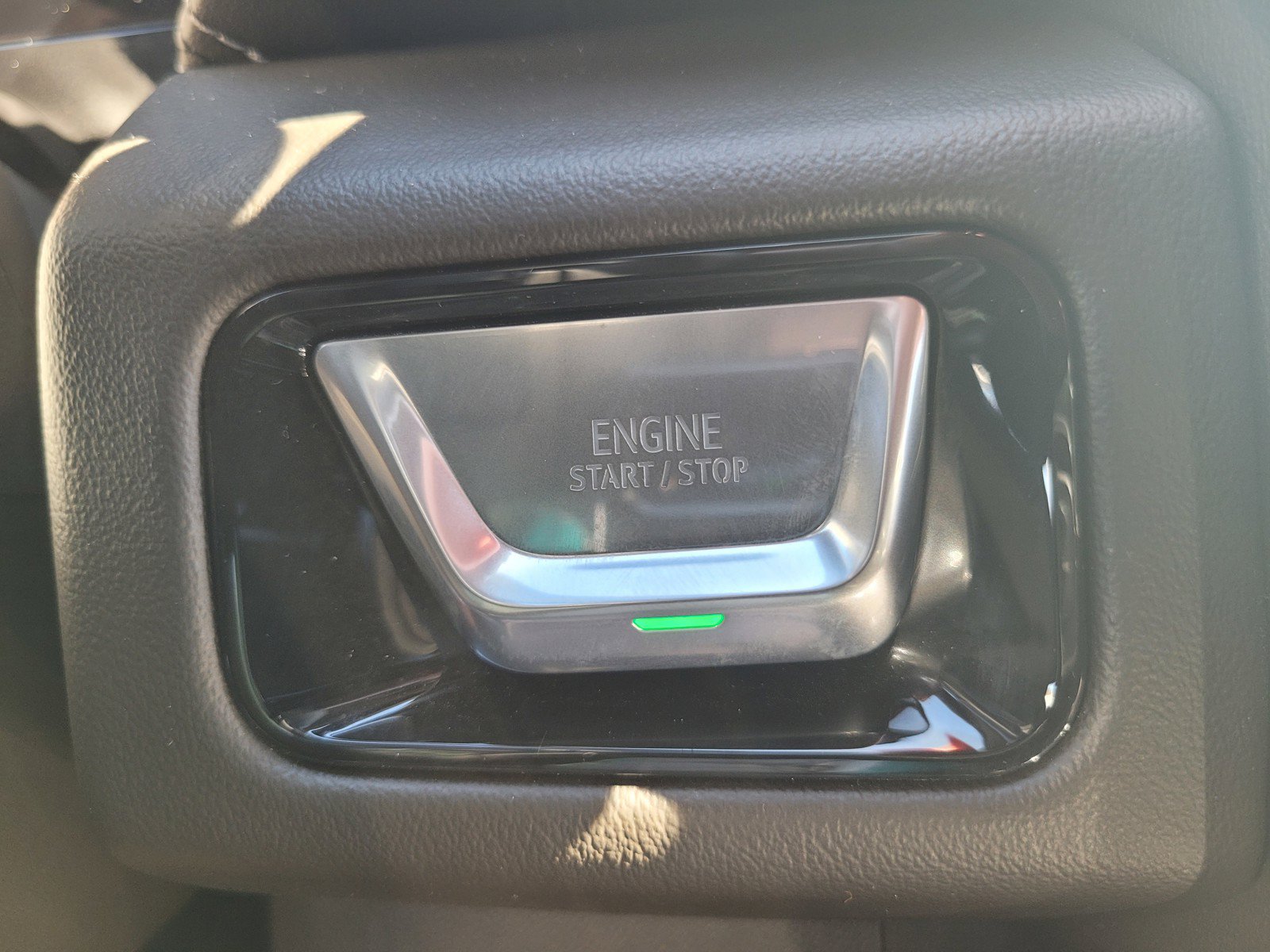 Used 2026 GMC Yukon Elevation RWD image 23