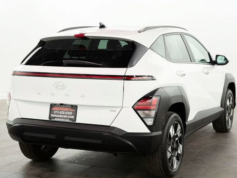 Used 2025 Hyundai Kona SEL AWD/4WD image 12