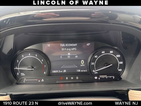 Certified 2022 Lincoln Corsair AWD w/ Premium Package image 16