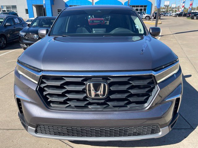 Used 2025 Honda Pilot EX-L image 5