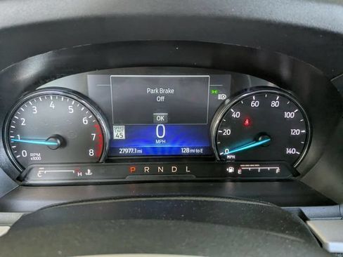 Used 2023 Ford Explorer XLT w/ Equipment Group 202A AWD/4WD image 24