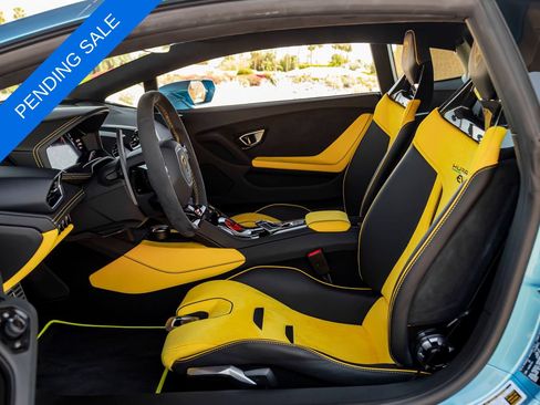 Used 2022 Lamborghini Huracan EVO RWD image 14