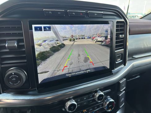 Used 2023 Ford F150 Lariat w/ Equipment Group 502A High image 25