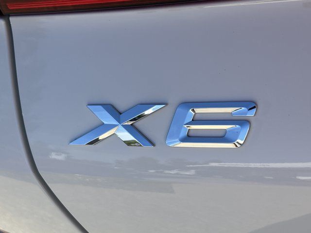 Certified 2023 BMW X6 xDrive40i w/ M Sport Package AWD/4WD image 7