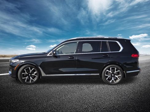 Used 2021 BMW X7 xDrive40i w/ Premium Package AWD/4WD image 18