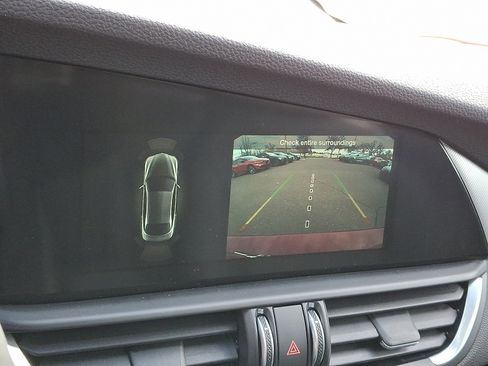 New 2025 Alfa Romeo Giulia AWD w/ Driving Assist Package image 15