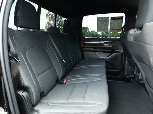 Used 2023 RAM 1500 Big Horn AWD/4WD image 29