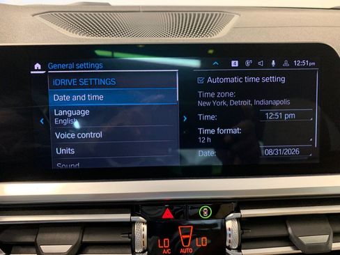 Used 2021 BMW 330i xDrive Sedan w/ M Sport Package AWD/4WD image 33
