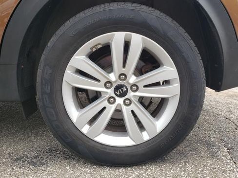 Used 2018 Kia Sportage LX AWD/4WD image 10