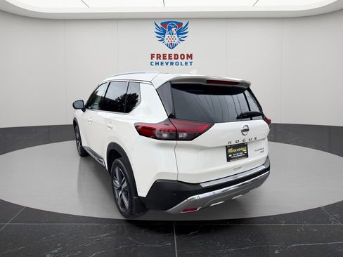 Used 2021 Nissan Rogue Platinum AWD/4WD image 4