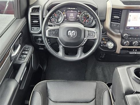 Used 2022 RAM 1500 Laramie AWD/4WD image 6