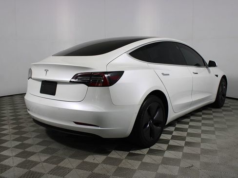 Used 2019 Tesla Model 3 Standard Range Plus image 28