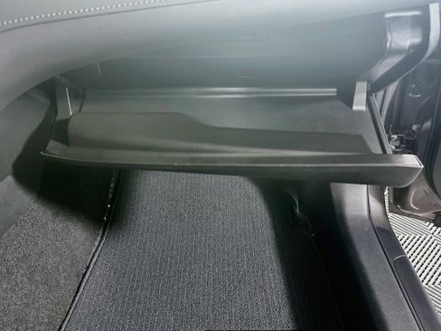 Used 2024 Toyota Camry LE FWD image 31