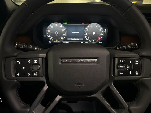 New 2026 Land Rover Defender 130 X-Dynamic SE AWD/4WD image 10