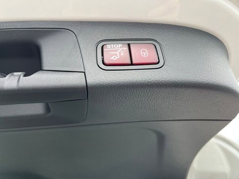 Certified 2025 Mercedes-Benz GLA 250 GLA 250 image 52