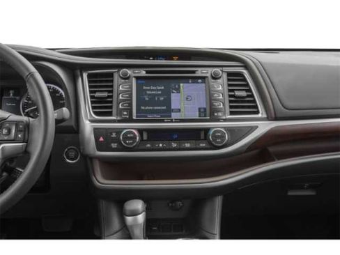 Used 2014 Toyota Highlander XLE AWD/4WD image 12