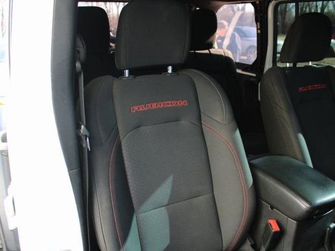 Used 2020 Jeep Wrangler Unlimited Rubicon AWD/4WD image 31
