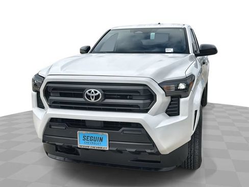 Used 2025 Toyota Tacoma SR RWD image 1