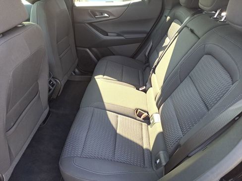 Certified 2025 Chevrolet Equinox LT FWD image 14