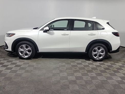 Certified 2023 Honda HR-V LX image 10