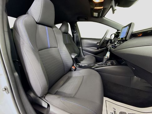 Used 2022 Toyota Corolla SE w/ Carpet Mat Package (TMS) FWD image 26