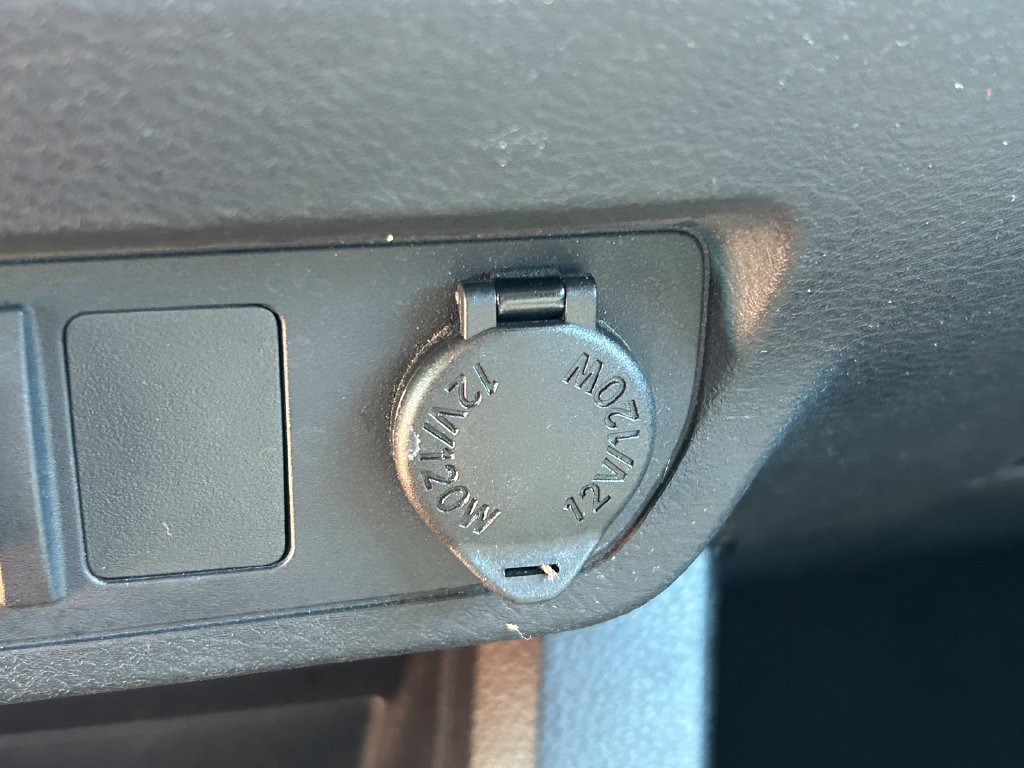 Used 2021 Toyota Tacoma SR5 RWD image 27