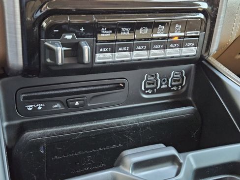 Used 2019 RAM 3500 Limited image 22