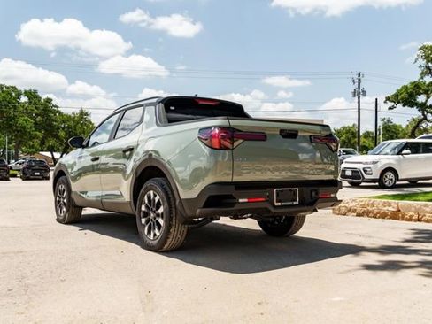 New 2025 Hyundai Santa Cruz SEL FWD image 4