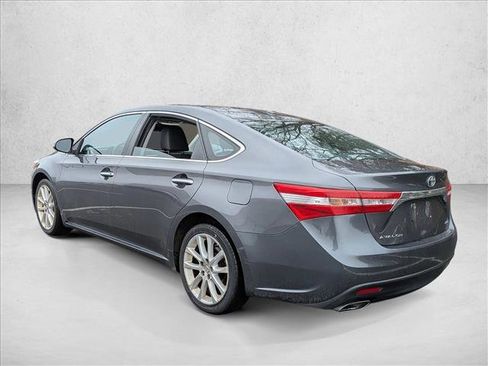 Used 2013 Toyota Avalon XLE Touring image 7