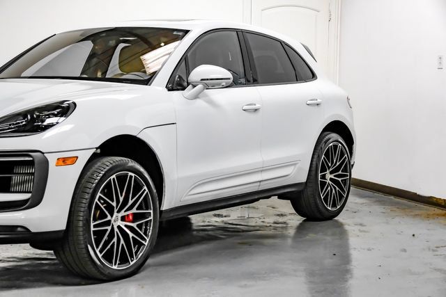 Used 2022 Porsche Macan S AWD/4WD image 11
