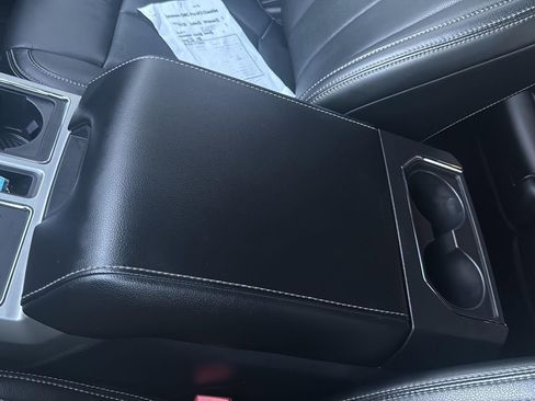 Used 2020 Ford F150 Lariat w/ Equipment Group 502A Luxury image 23