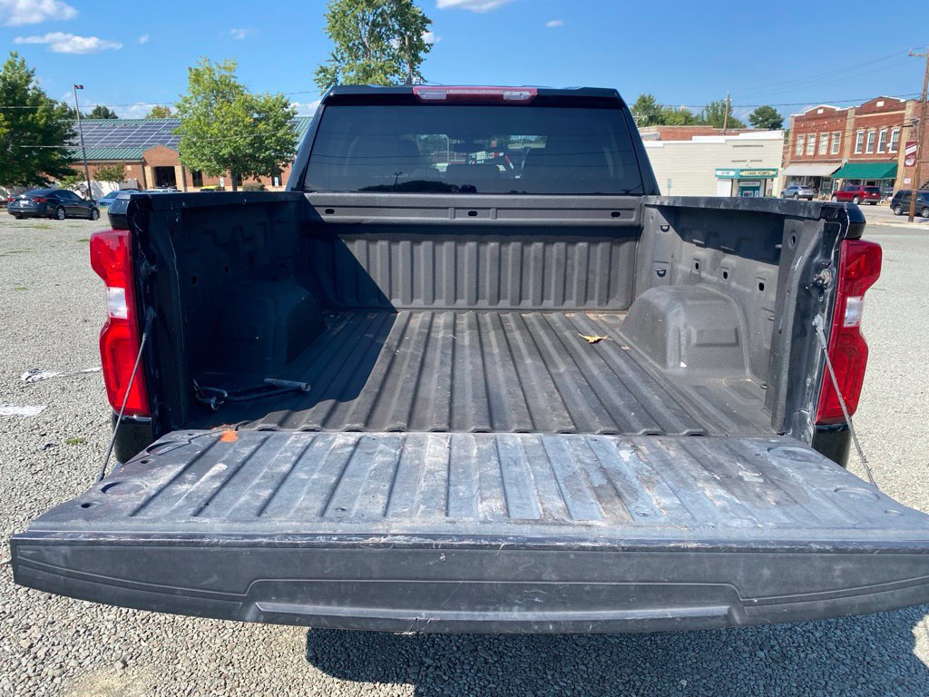 Used 2022 Chevrolet Silverado 1500 Custom RWD image 18