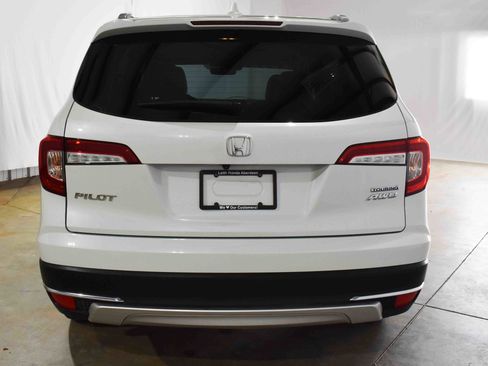 Used 2020 Honda Pilot Touring image 8