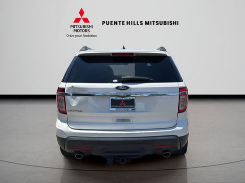 Used 2015 Ford Explorer Limited w/ Equipment Group 302A FWD image 6