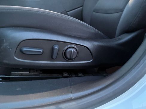 Used 2023 Chevrolet Malibu LT w/ Driver Confidence Package image 22