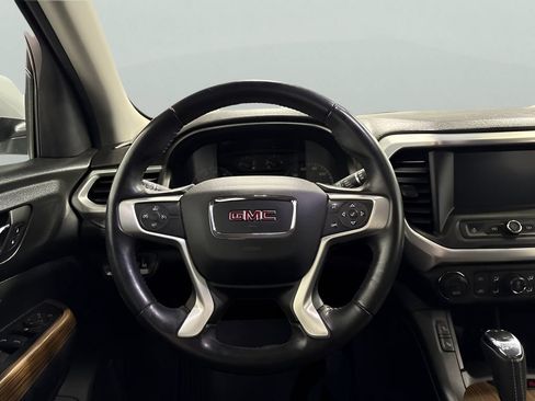 Used 2018 GMC Acadia SLE AWD/4WD image 14