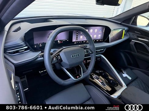 New 2026 Audi SQ5 Prestige AWD/4WD image 3