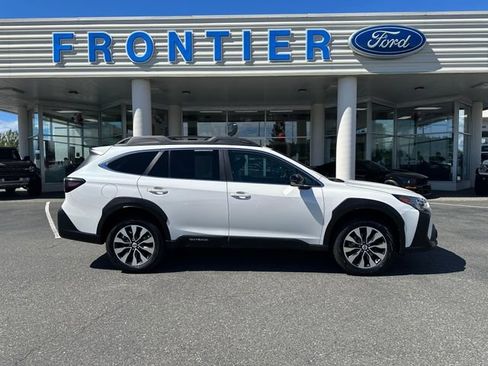 Used 2024 Subaru Outback Limited AWD/4WD image 1