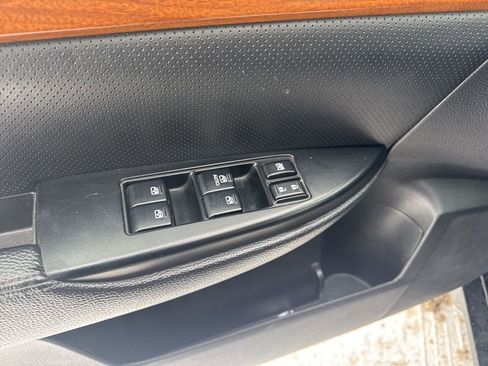 Used 2013 Subaru Outback 2.5i Limited w/ Moonroof Pkg image 37