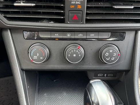 Used 2021 Volkswagen Jetta S FWD image 28
