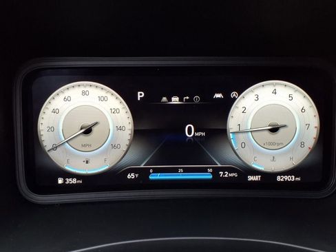 Used 2023 Hyundai Kona Limited image 18