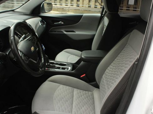 Used 2019 Chevrolet Equinox LT AWD/4WD image 14