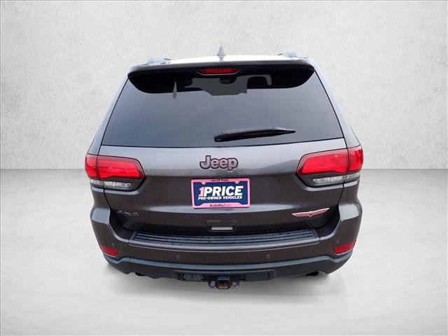 Used 2019 Jeep Grand Cherokee Trailhawk w/ Trailhawk Luxury Group AWD/4WD image 3