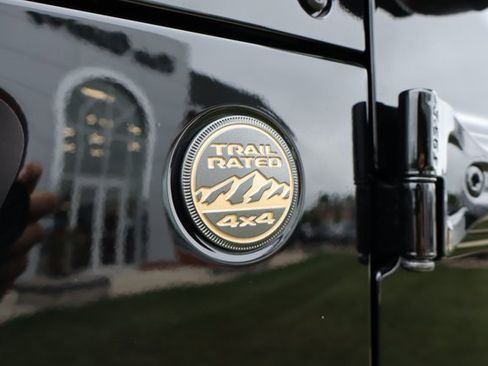 Used 2025 Jeep Wrangler Unlimited Rubicon 392 image 12