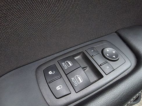 Used 2022 Dodge Challenger R/T Scat Pack w/ Driver Convenience Group image 12