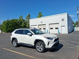 Used 2021 Toyota RAV4 XLE Premium AWD/4WD video 1