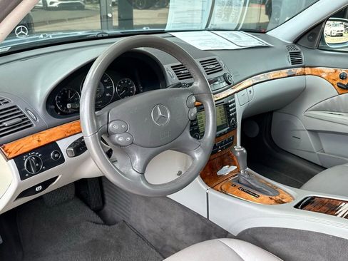 Used 2007 Mercedes-Benz E 350 4MATIC Wagon image 20