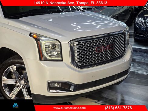 Used 2017 GMC Yukon Denali w/ Open Road Package AWD/4WD image 3