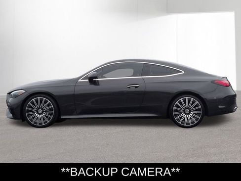 Used 2025 Mercedes-Benz CLE 300 4MATIC Coupe image 9